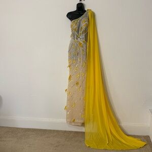 Win Win Design Custom Yellow/Nude Column Gown w/ Cape